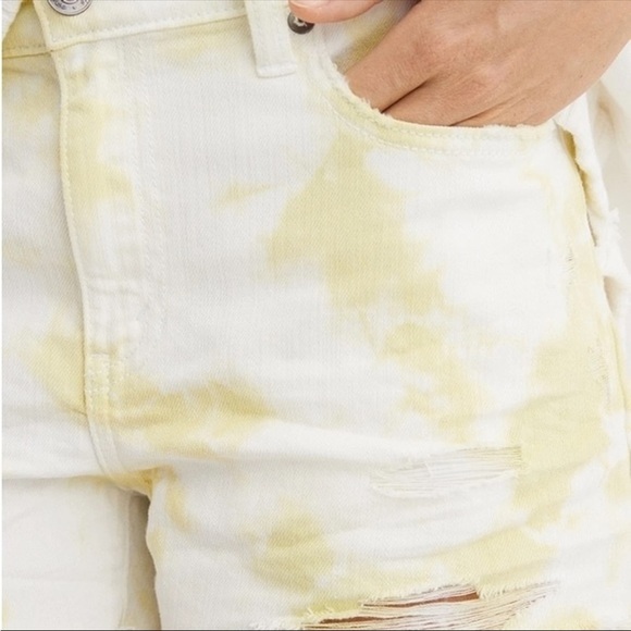 Aerie Distressed Tie-Dye Denim High-Rise Shorts Yellow White Size XL NWT - Picture 9 of 9